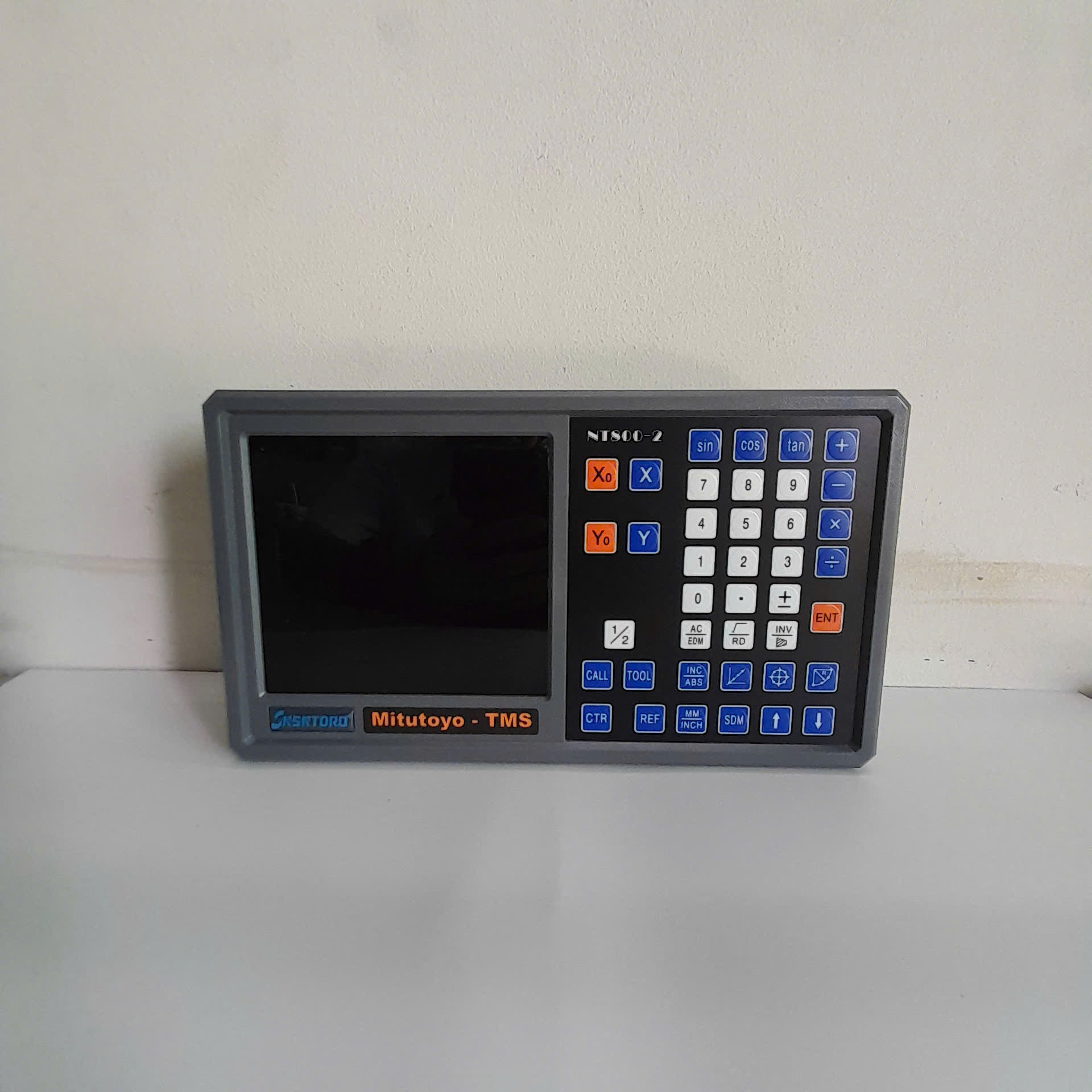 MÀN HÌNH THƯỚC QUANG NT-MITUTOYO 2 TRỤC ZẮC TRÒN